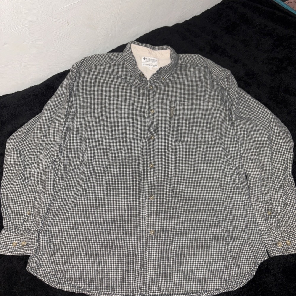Columbia Sportswear Co. Shirt Mens XL Green Plaid Button Down Long Sleeve Casual